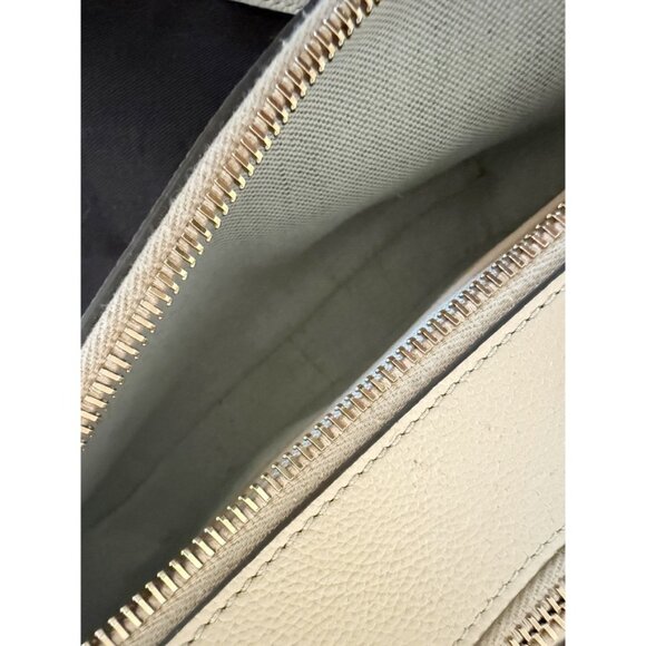 Tod's T-plaque leather crossbody camera bag in Tan - Picture 9 of 12